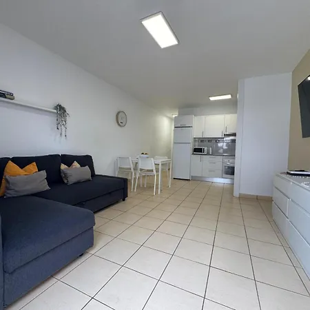 Parque Don Jose 189 *