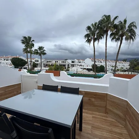 Parque Don Jose 189 アパート *